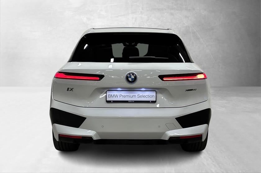 Bilde 3 av BMW iX xDrive50 Fully charged, LUFT, Laser, H/K, 22" sommer +
