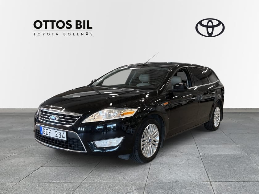 Bild 1 av Ford Mondeo Kombi 2.0 Manuell, 145hk - Ghia / V-hjul, Motorvärmare & kupéuttag