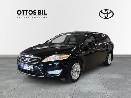 Ford Mondeo Kombi 2.0 Manuell, 145hk - Ghia / V-hjul, Motorvärmare & kupéuttag