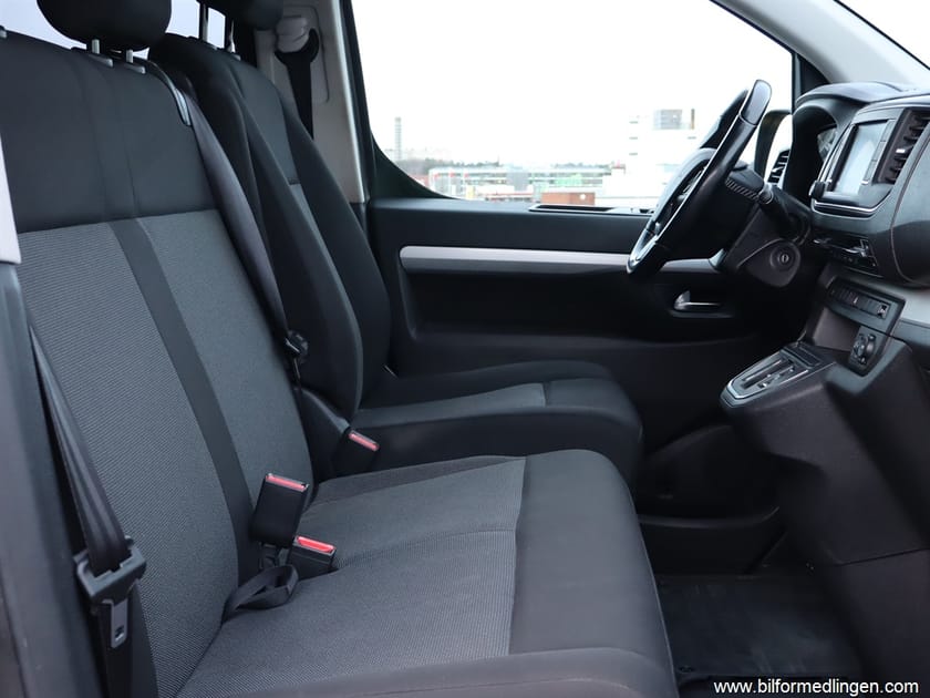 Bild 5 av Peugeot e-Traveller 75 75.0 kWh Electric L3 S/V-hjul Moms