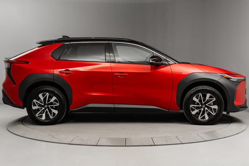 Bilde 5 av Toyota bZ4X AWD Active Tech Bitone