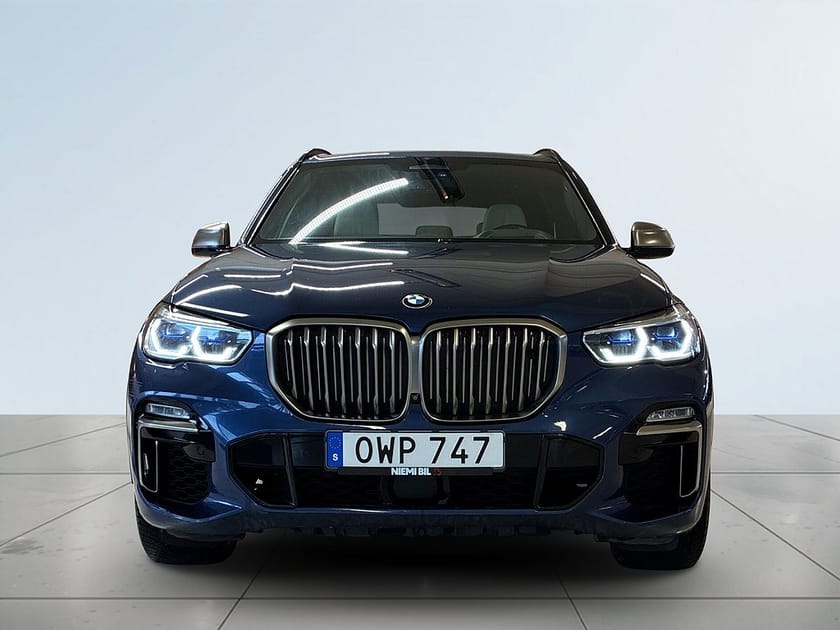 Bild 2 av BMW X5 M50d M Sport Sky Lounge Drag Dvärmare 360° Massage S&V