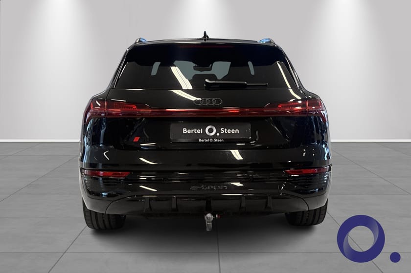Bilde 4 av Audi Q8 55 e-tron quattro Advanced Plus|S line interiør|B&O|HUD|Luft|360°|21’’