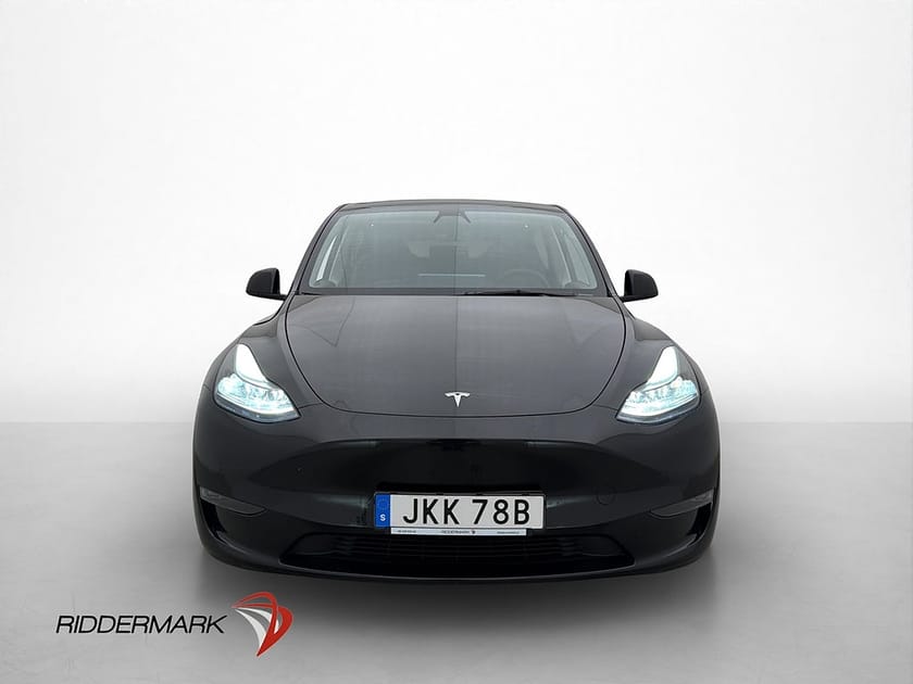 Bild 3 av Tesla Model Y Long Range AWD 514hk Autopilot Pano Sv-såld