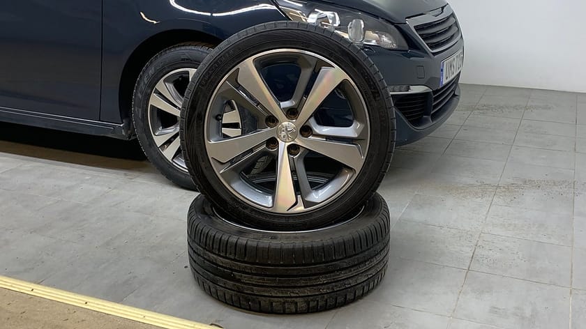 Bild 4 av Peugeot 308 SW 1.2 e-THP Active Automat