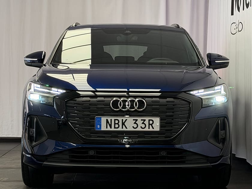 Bild 2 av Audi Q4 45 e-tron quattro S Line/ Sonos/ Matrix/ Drag/ 20''/