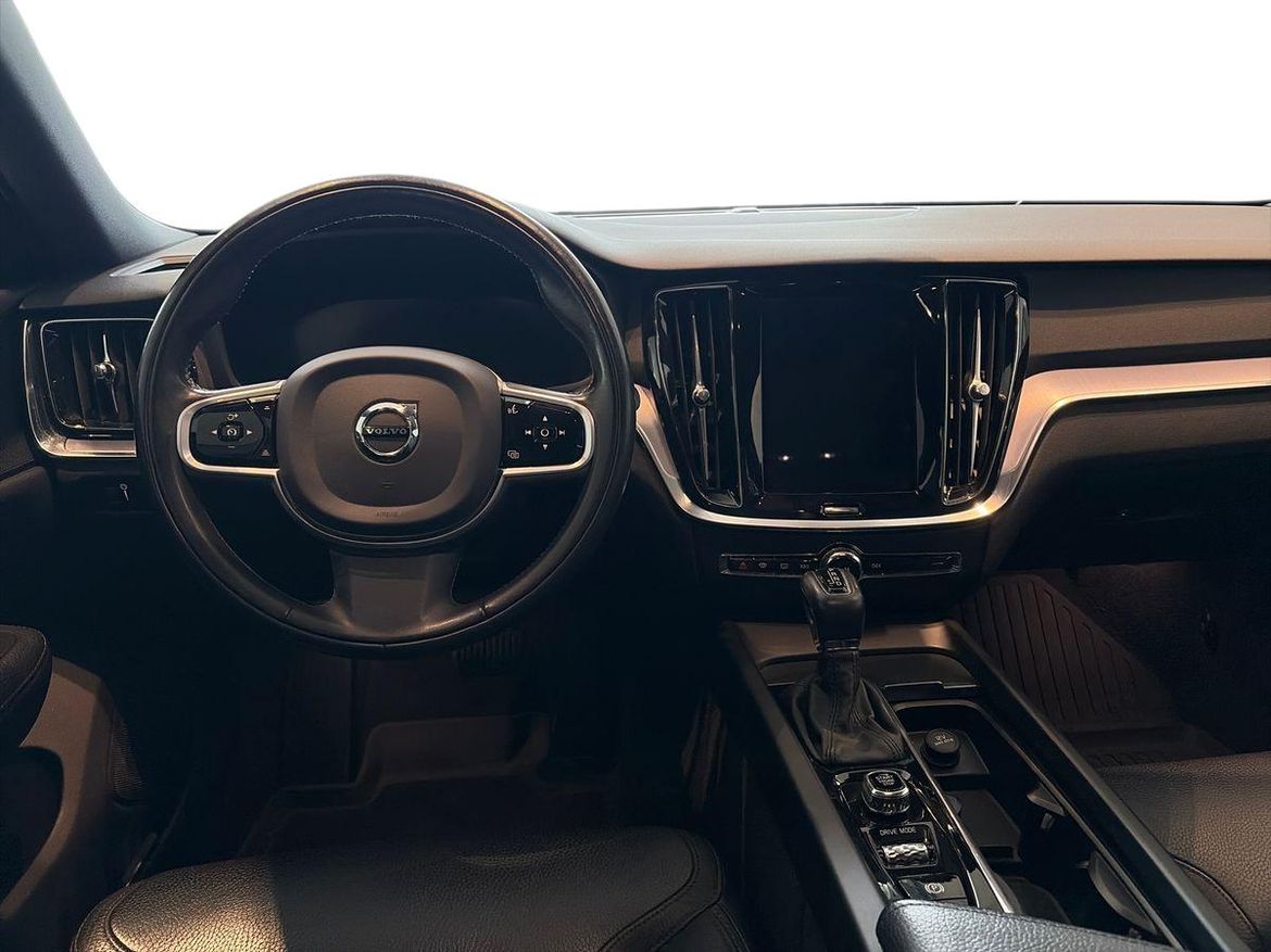 Volvo V60 2020 - miniatyr 9