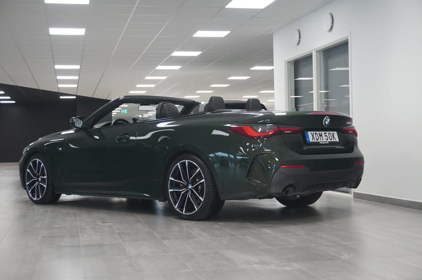 Bild 3 av BMW 430i Convertible Cab M Sport Fartpilot HiFi Elstolar