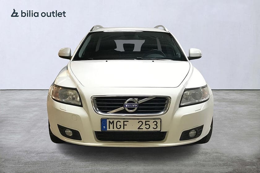Bild 3 av Volvo V50 D3 aut Classic Momentum 150hk Drag P-sensor Läder