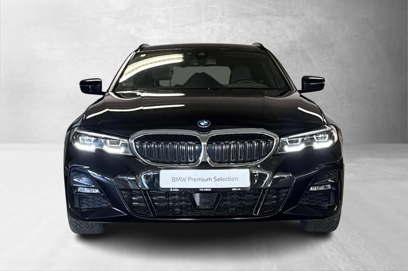 Bilde 2 av BMW 330e xDrive Touring M-Sport, Adp-cruise, Skinn