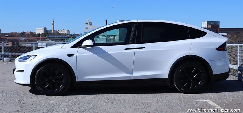 Bild 1 av Tesla Model X Long Range AWD 670hk 7-sits Moms