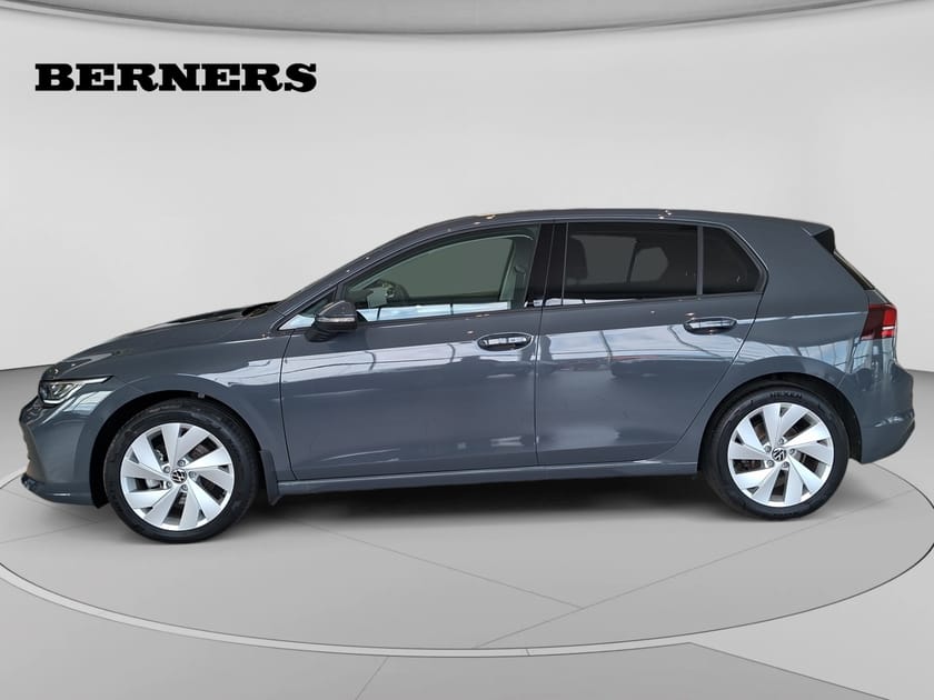 Bild 2 av Volkswagen Golf LIFE 1.5 ETSI 150 HK 7 VXL DSG /värmare