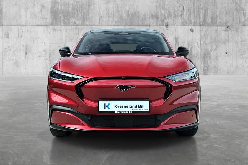 Bilde 2 av Ford Mustang Mach-E Long Range AWD REG 2024/PANO/B&O/ACC/360/RATTVARME/EL.BAKLUKE/H.FESTE
