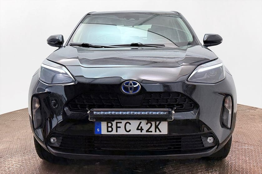 Bild 3 av Toyota Yaris Cross Hybrid Kamera Rattvärme Cockpit MOMS