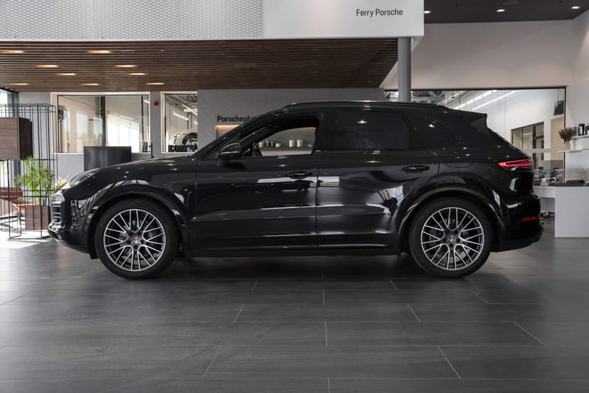 Bilde 4 av Porsche Cayenne E-Hybrid aut. Sp.eksos,LED-Matrix,18-veis,BOSE®,360-cam,21''++