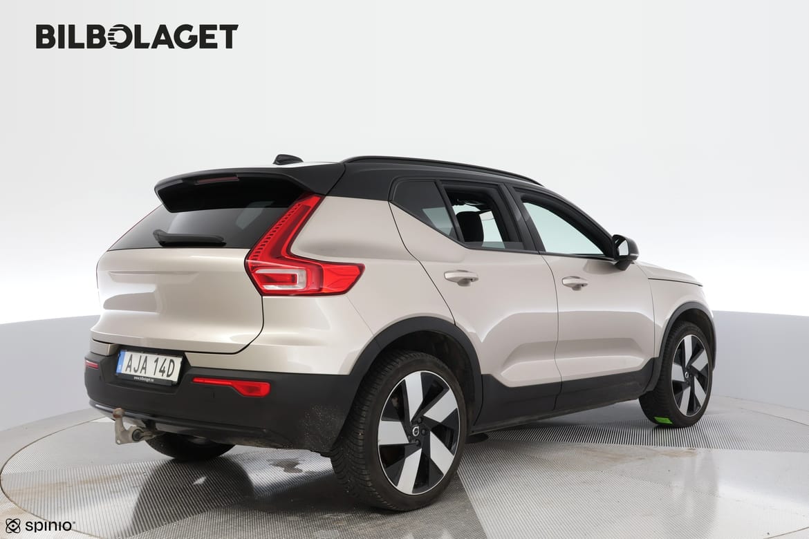 Volvo XC40 2023 - miniatyr 3