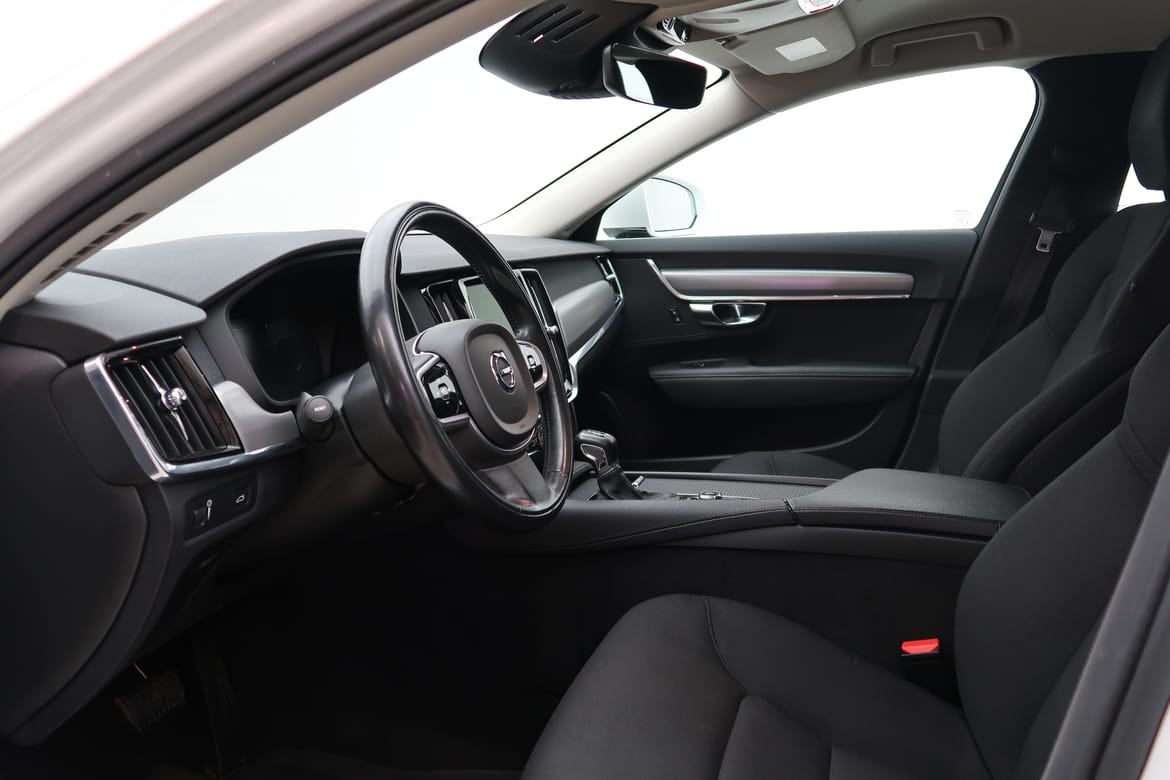 Volvo V90 2019 - miniatyr 4