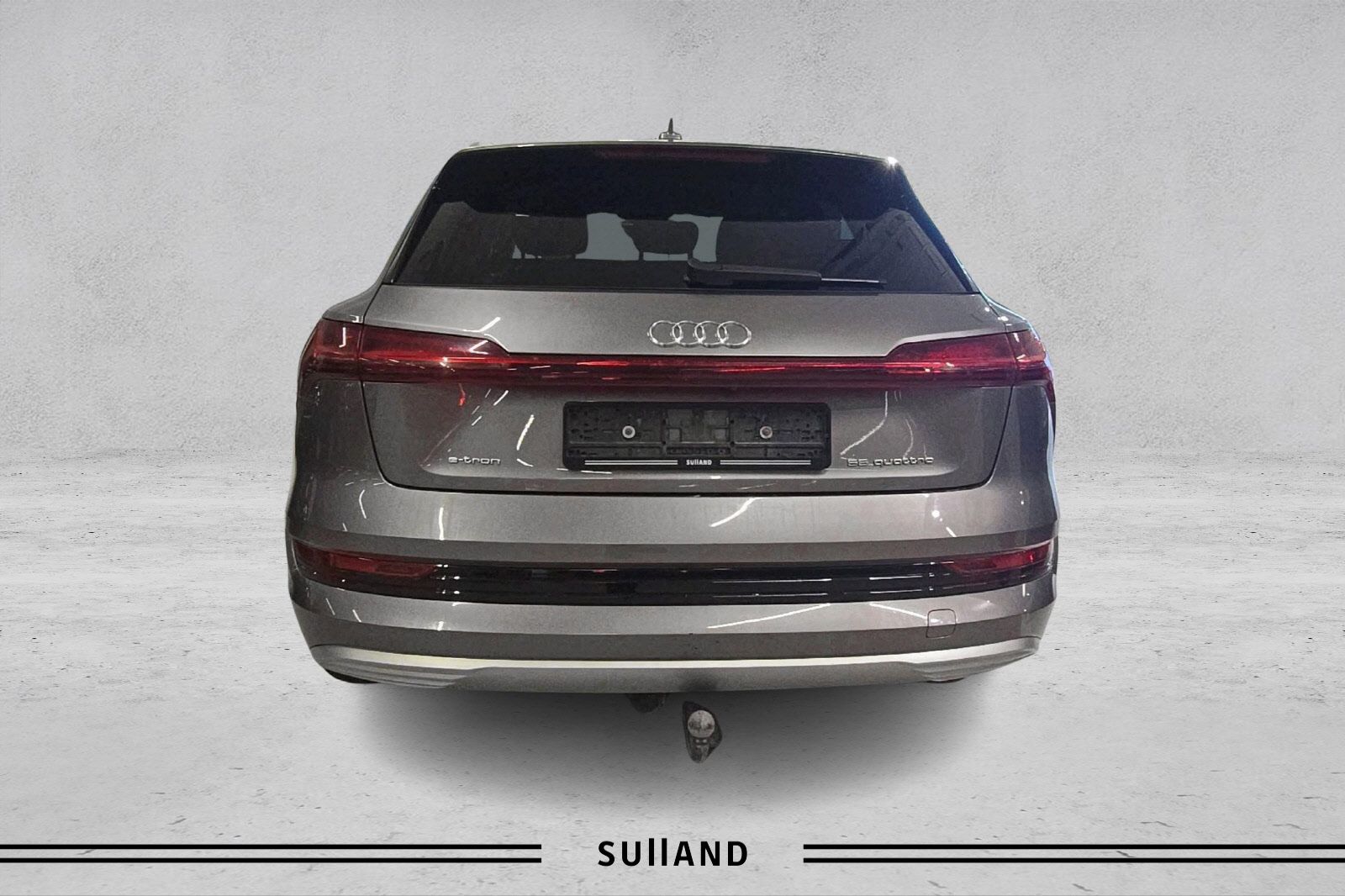 Thumnail bilde 3 av Audi e-tron 55 quattro