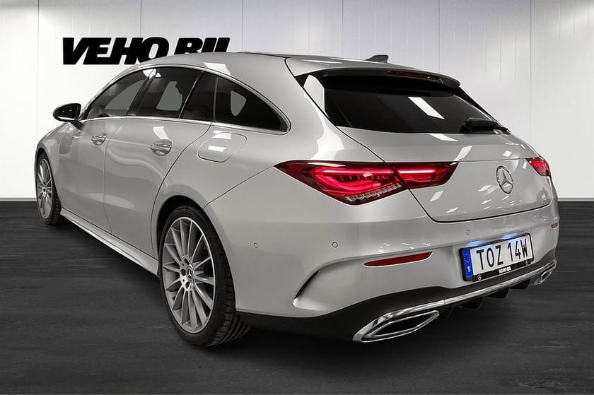 Bild 4 av Mercedes-Benz CLA 200 Shooting Brake AMG Kamera Panelbelysning