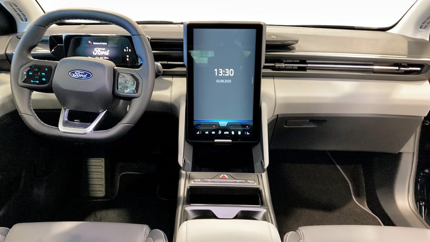 Bild 4 av Ford Explorer EV Extended Range RWD CX740S 25.75 LONG 286HK