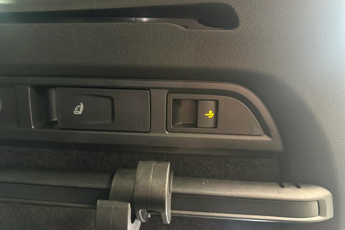 picture of a car