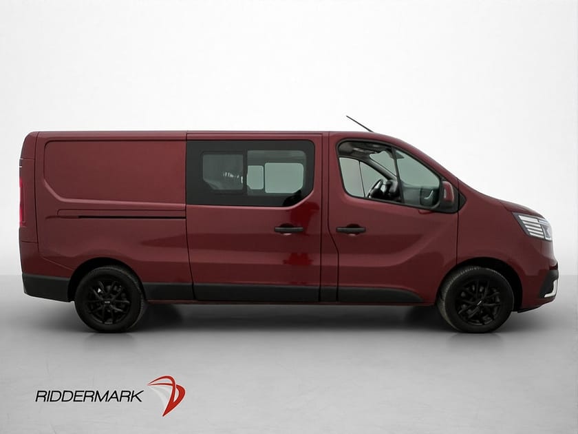 Bild 2 av Renault Trafic Skåpbil Dubbelhytt 170hk Värm Drag B-Kam CARPLAY Moms