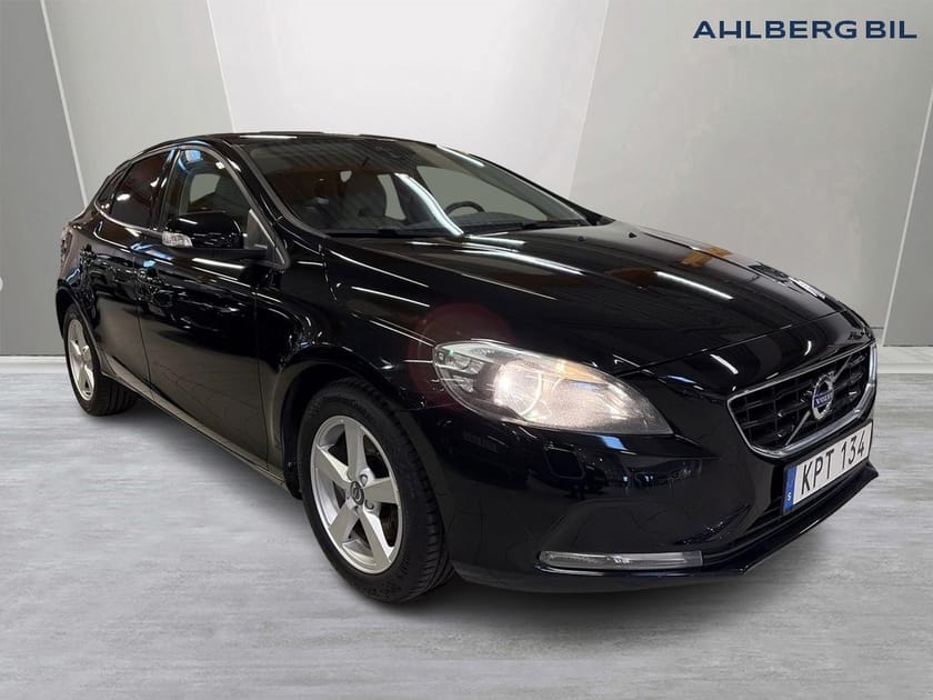 Bild 1 av Volvo V40 T2 Your Kinetic OUTLET, Farthållare, ECC, Blåtand, Parkeringsvärmare m tidur