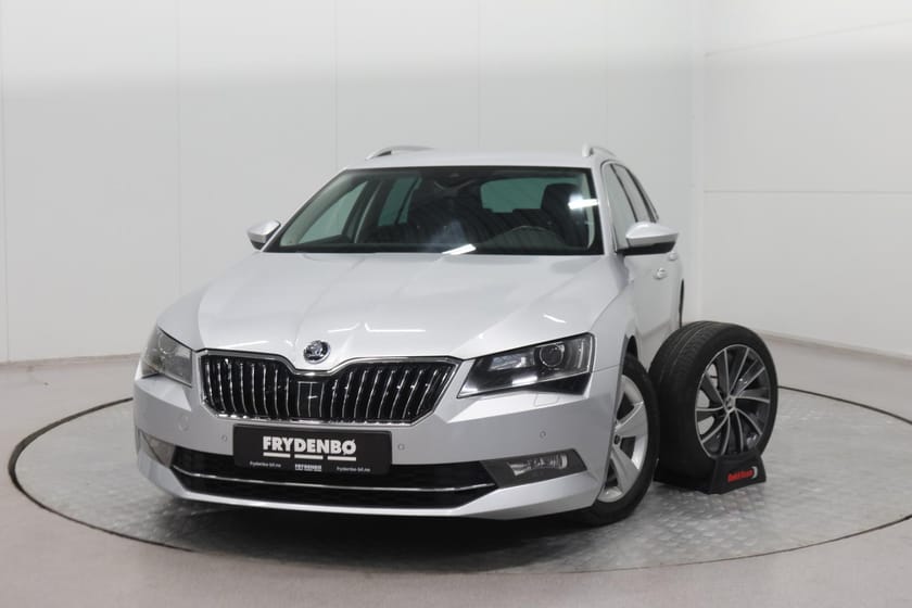 Bilde 2 av Škoda Superb Stasjonsvogn Sup 3 stv l&k tsi 150 4x4 H.FESTER.KAMEL.SETEPARK.AS