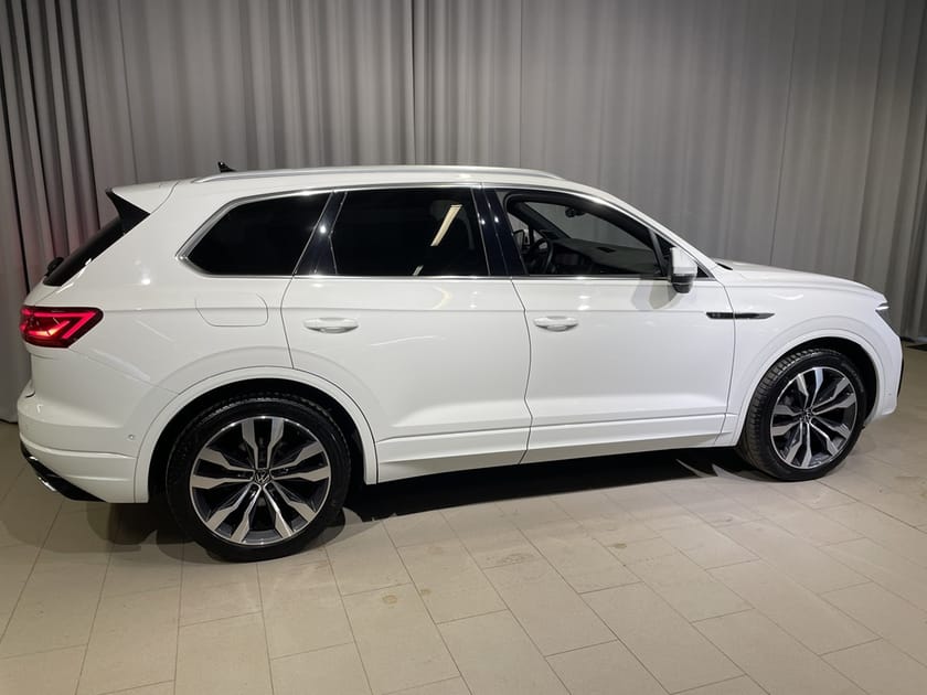 Bild 4 av Volkswagen Touareg V6 3.0 TDI R-Line 4M Executive, MOMS