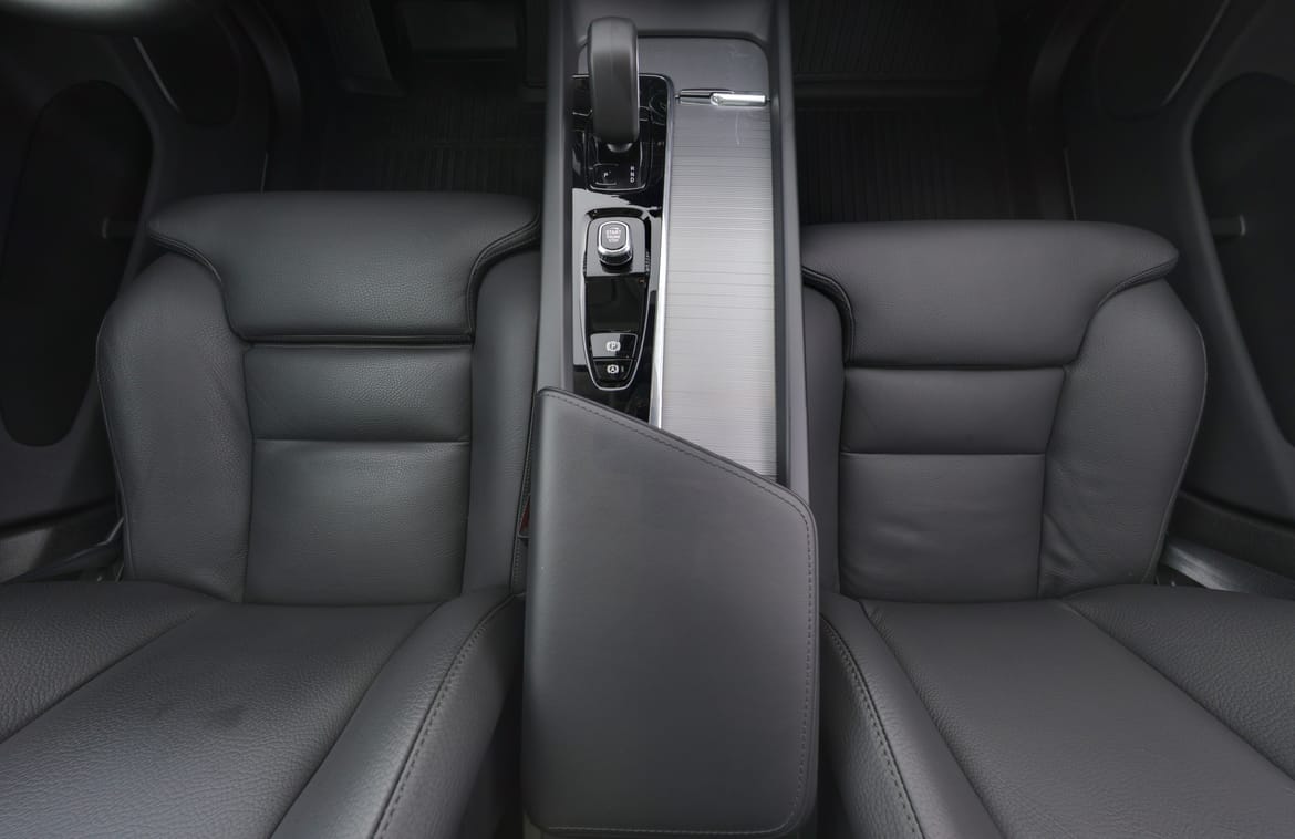 Volvo XC60 2025 - miniatyr 9