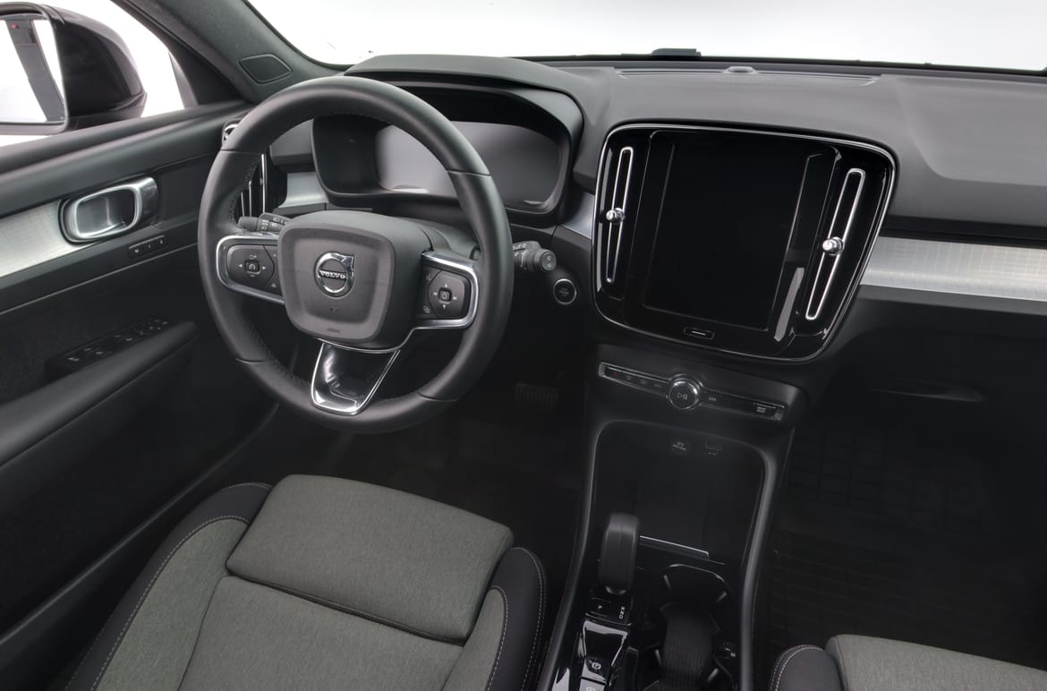 Volvo XC40 2023 - miniatyr 8