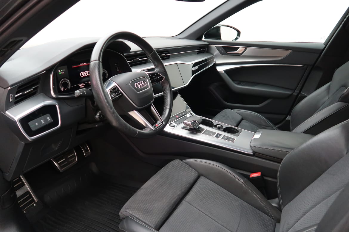 Audi A6 2022 - miniatyr 4