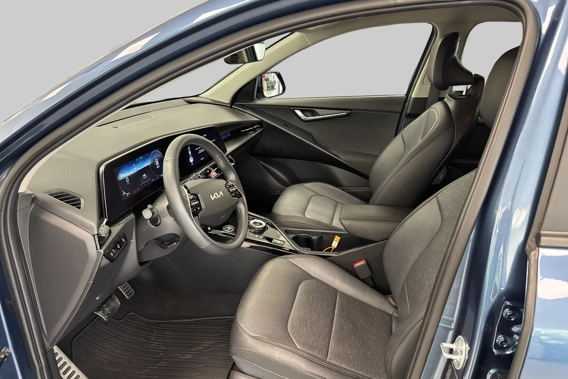 picture of a car