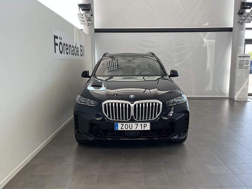 Bild 2 av BMW X5 xDrive50e 3,95 ränta M Sport Pro Drag H/K Panorama