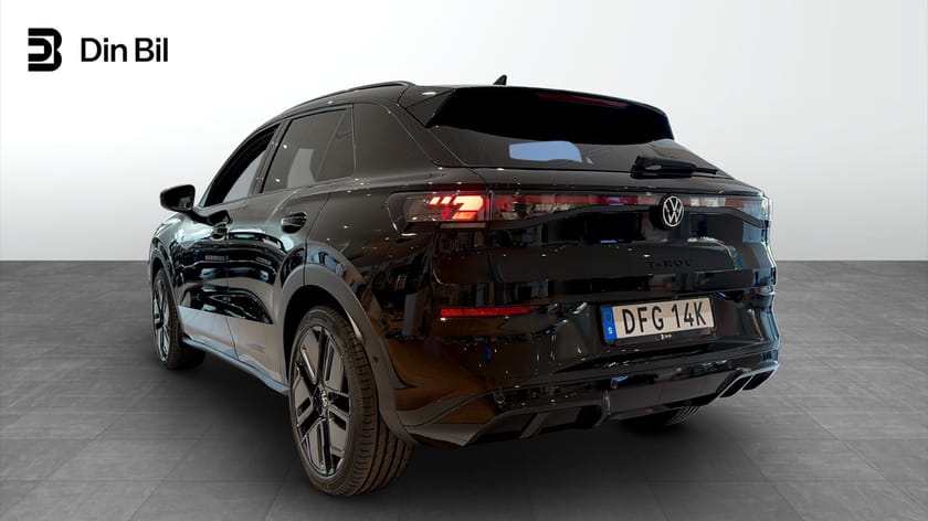 Bild 3 av Volkswagen T-Roc R-LINE  1.5 ETSI 150 HK DSG7