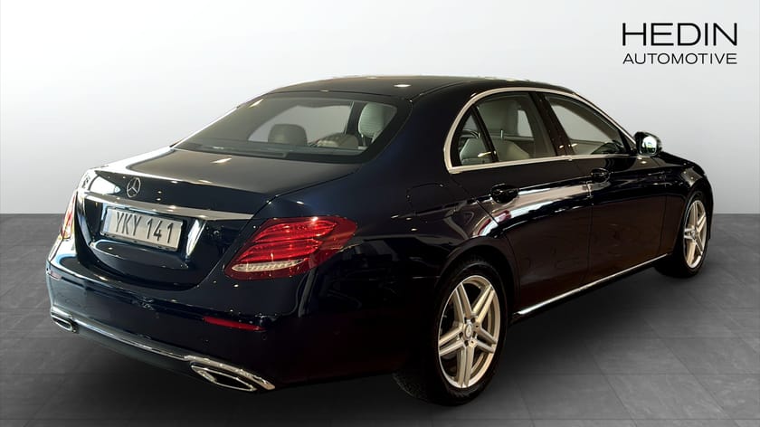 Bild 2 av Mercedes-Benz E 220 d 4MATIC 220d Avantgarde/Drag/Värmare/Adaptiv farthållare
