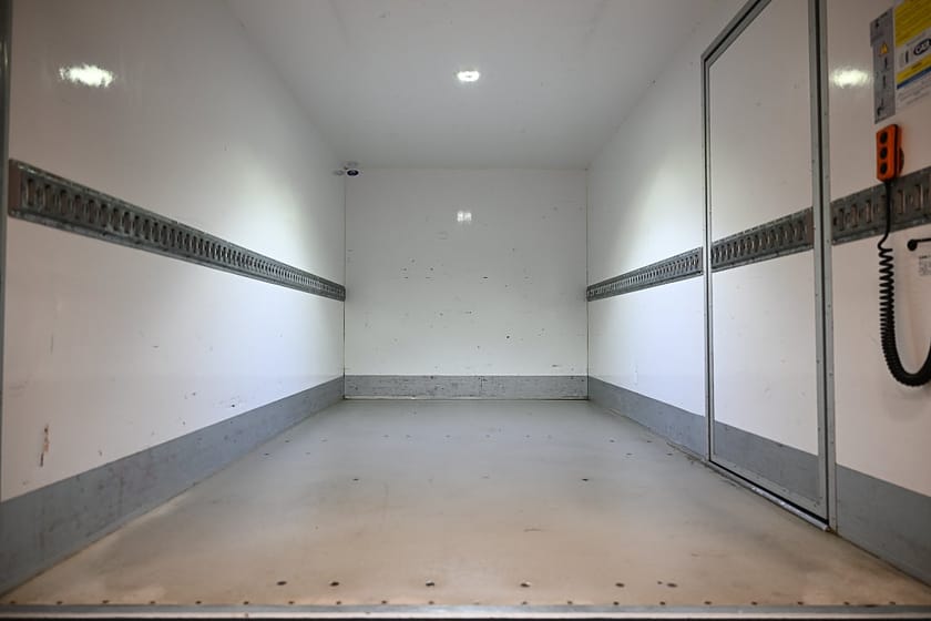Bild 5 av Iveco Daily 35-140 Chassi Cab 136HK Automat|Volymskåp|BG-Lyft|Sidodörr|Backkamera