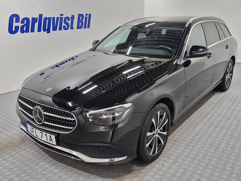 Bild 1 av Mercedes-Benz E 300 T de 4MATIC KOMBI plug in 306HK 4x4