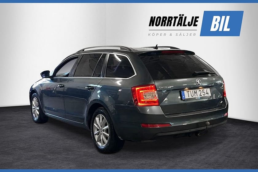 Bild 4 av Škoda Octavia Kombi Skoda 1.6 TDI 110 HK 4x4 DRAG DIESELVÄRMARE PDC 11900 MIL