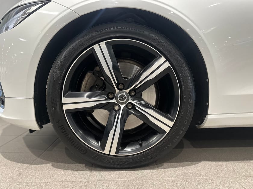 Bild 5 av Volvo V90 T4 R-Design, Navigation, Backkamera