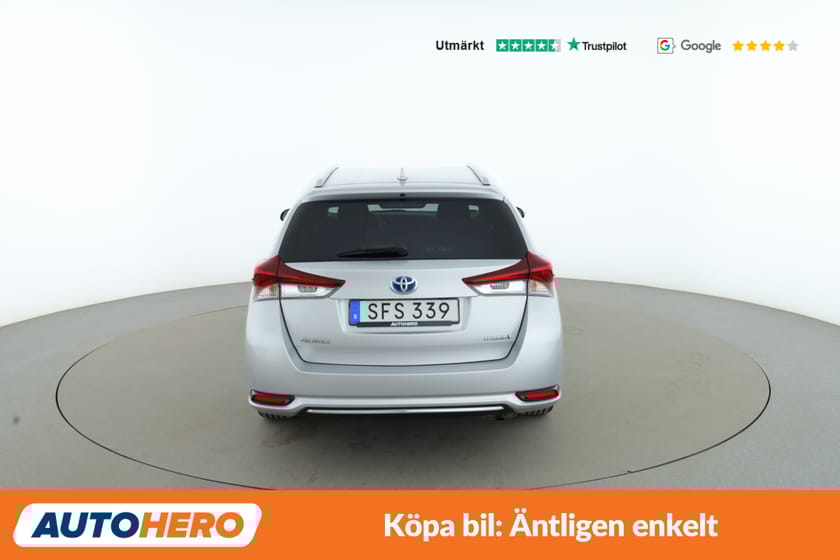 Bild 4 av Toyota Auris Touring Sports Hybrid Intense Edition / Backkamera