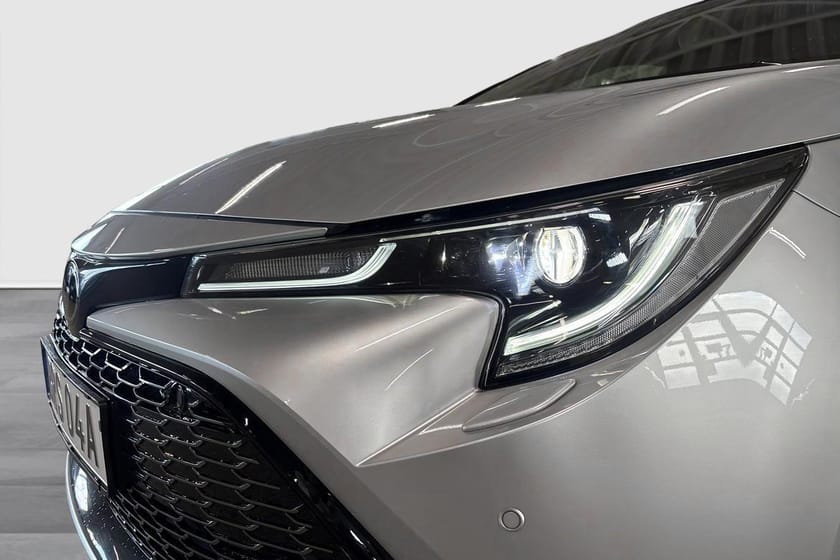 Bild 3 av Toyota Corolla Touring Sports Hybrid 2,0 TS GR-Sport Plus Panoramatak