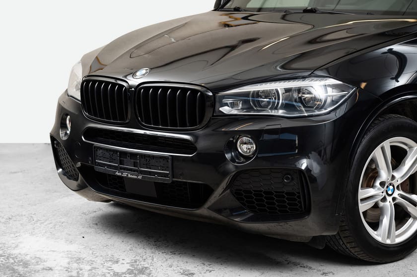 Bilde 2 av BMW X5 xDrive40e 40e M Sport /Krok/ACC/HUD/H&K/Keyless/F1/Ny turbo+++