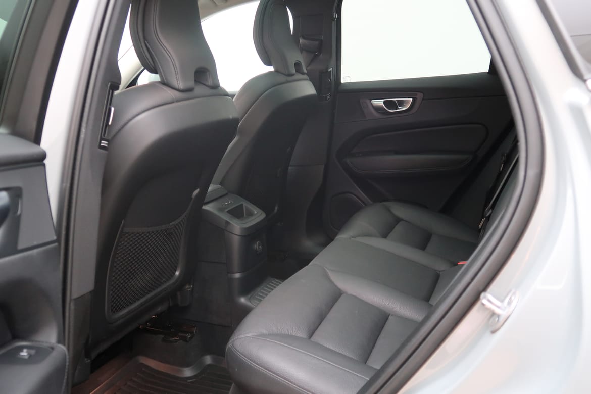 Volvo XC60 2024 - miniatyr 5