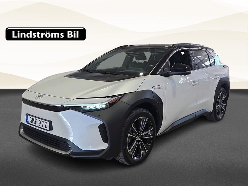 Bild 1 av Toyota bZ4X AWD EXECUTIVE 71,4Kwh 217Hk V-hjul Panorama