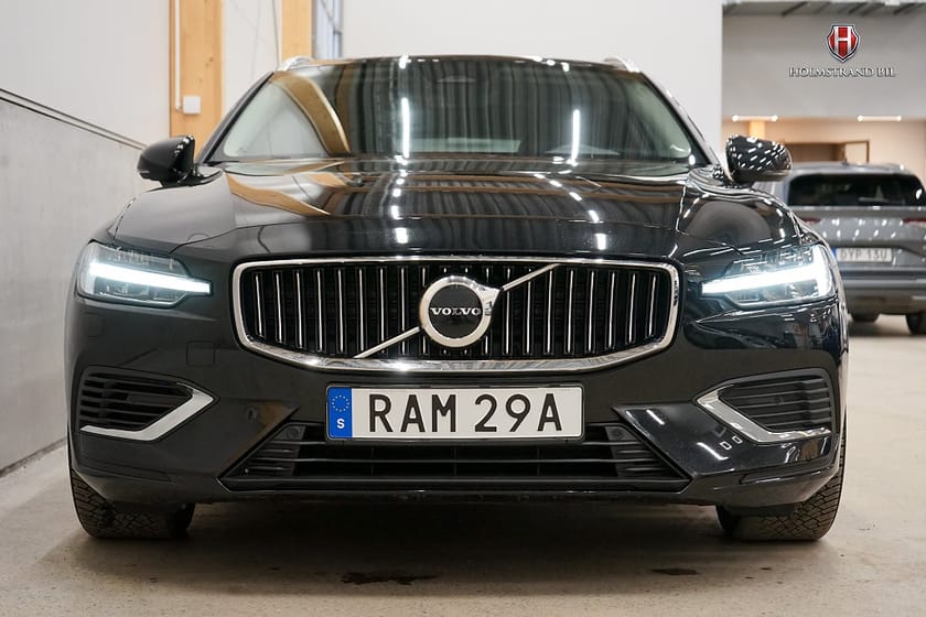 Bild 5 av Volvo V60 Recharge T6 AWD Core Drag P-värme Kamera Carplay MOMS