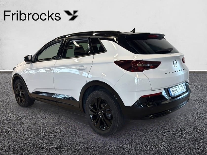 Bild 3 av Opel Grandland GS 130hk AUT *Nyservad* Vinterhjul/Rattvärme/Carplay