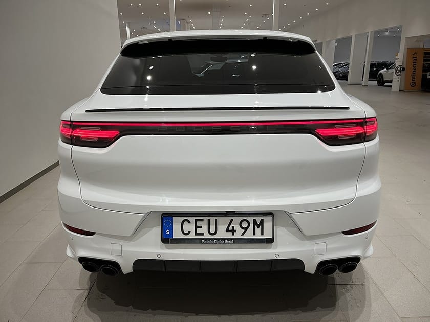 Bild 5 av Porsche Cayenne E-Hybrid Coupé PLATINUM EDITION Drag