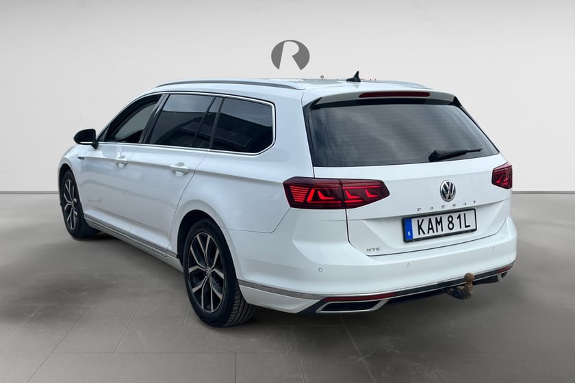 Bild 4 av Volkswagen Passat Sportscombi GTE SC 218 HK DSG EXECUTIVE IQ-LIGHT DRAG B-VÄRM NAVI