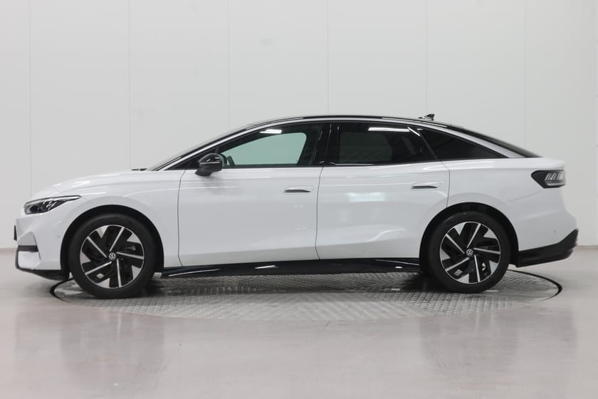 Bilde 2 av Volkswagen ID.7 Pro fb  77kwh 286hk intv1 H.FESTE|360|LEDMATRIX|VARMEP+